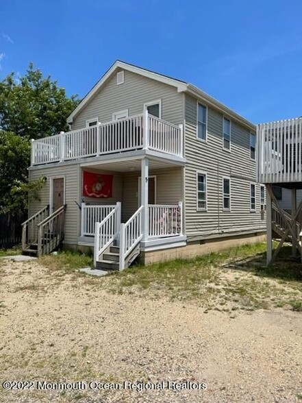 216 Hamilton Ave, Seaside Heights, NJ for sale - Primary Photo - Image 1 of 5