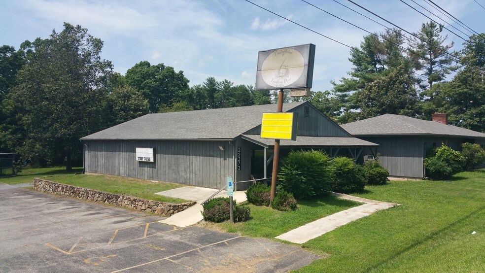 22273 Timberlake Rd, Lynchburg, VA 24502