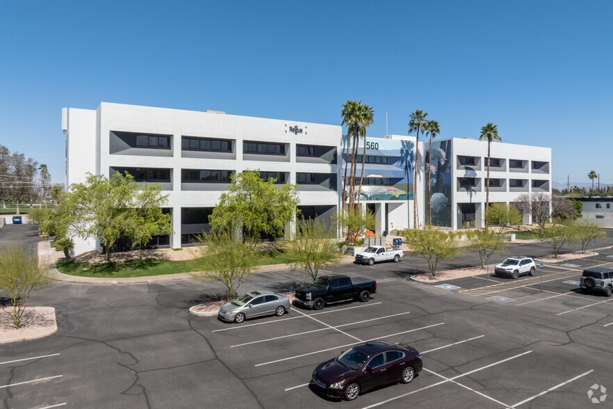 560 W Brown Rd, Mesa, AZ for lease - Building Photo - Image 1 of 6