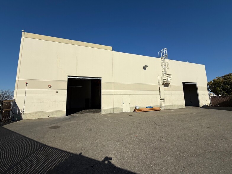 1403 Nichols Dr, Rocklin, CA for lease - Building Photo - Image 3 of 6