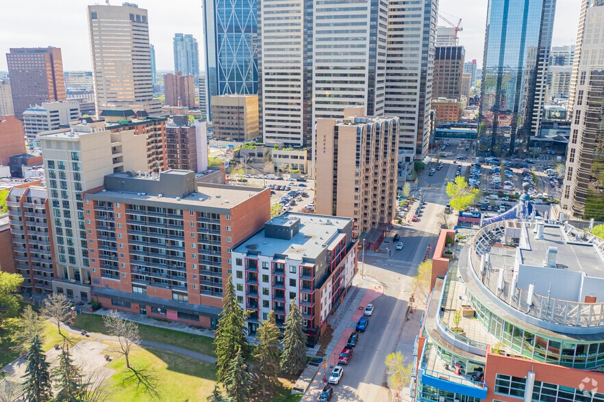 140 2 Av SW, Calgary, AB for lease - Aerial - Image 3 of 3