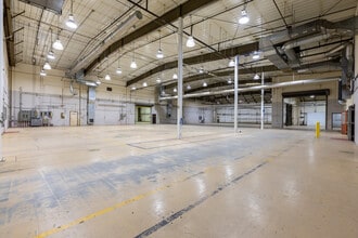 1104 34th Ave W, Alexandria, MN for lease Interior Photo- Image 1 of 7