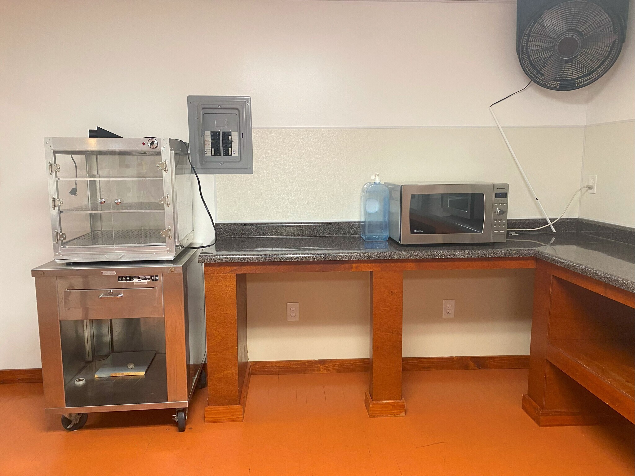 5335 Hawkinsville Rd, Macon, GA 31216 Bibb Skate Arena