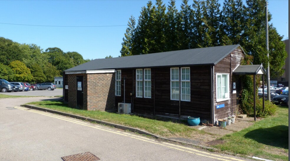 Kingsmill Ln, Redhill, RH1 5JY