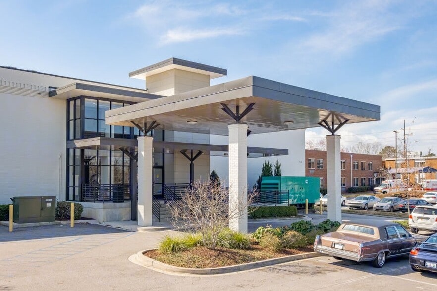 2611 Forest Dr, Columbia, SC for lease - Building Photo - Image 1 of 11