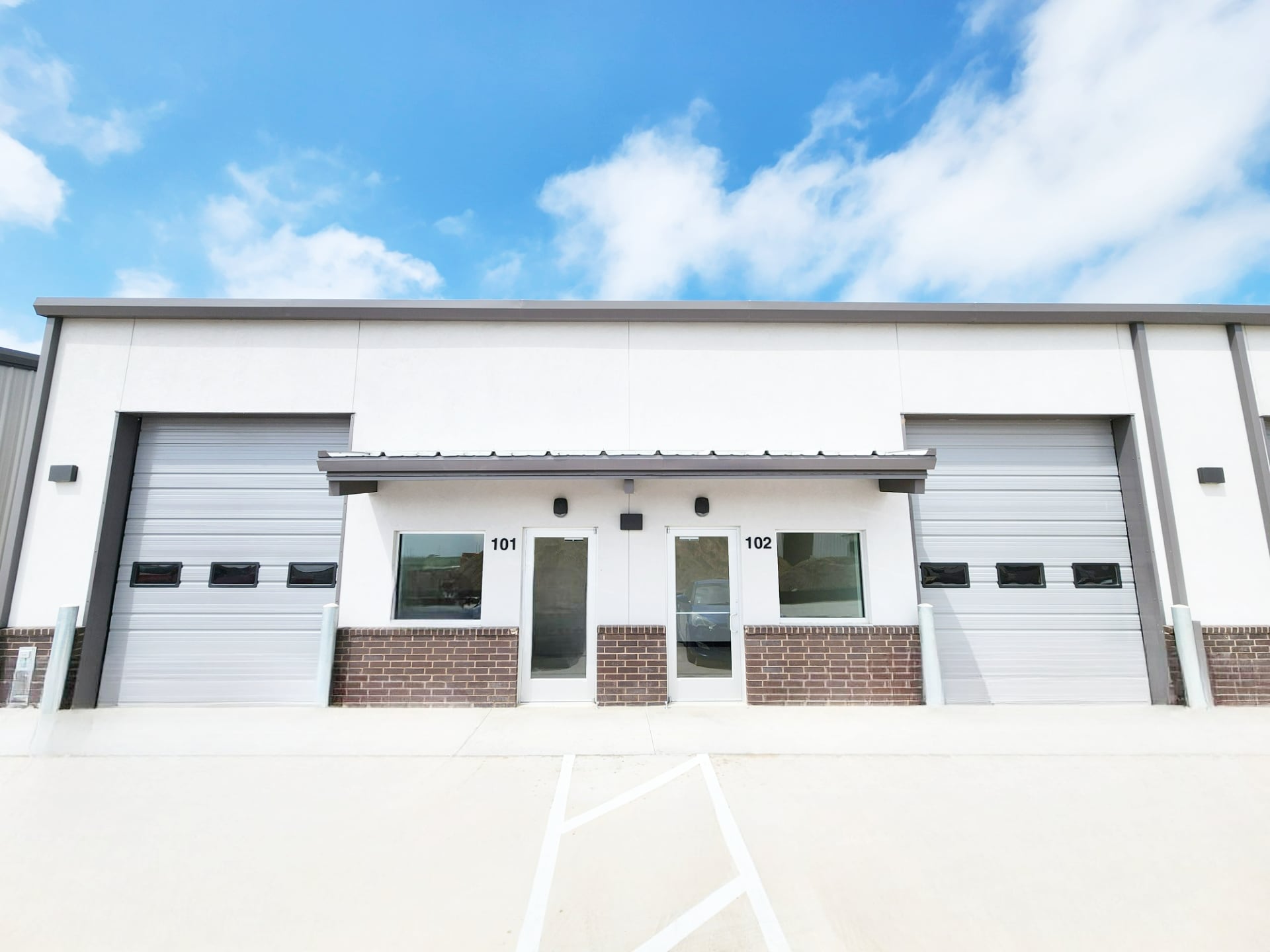 5957 Chandler Rd, Hutto, TX for lease Primary Photo- Image 1 of 11