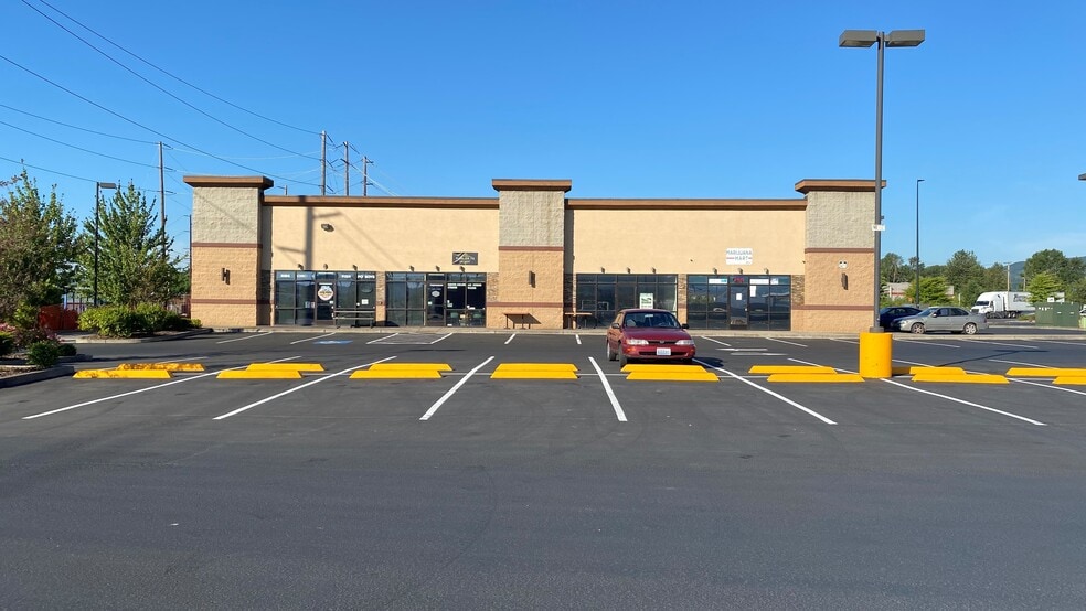 520-530 7th Ave, Longview, WA for lease - Building Photo - Image 1 of 5