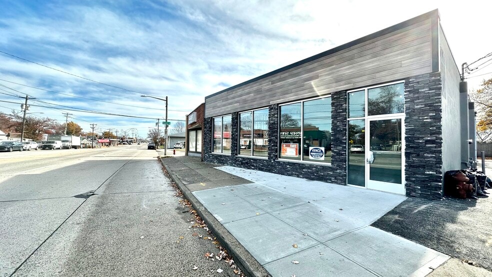 3296 Merrick Rd, Wantagh, NY 11793 Retail for Lease