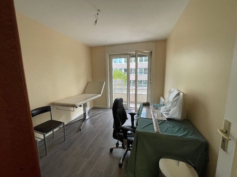 200 Rue André Philip, Lyon for lease - Building Photo - Image 3 of 6