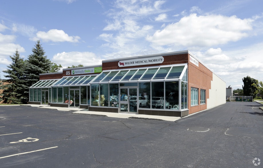 85 Northland Rd, Waterloo, ON for sale - Primary Photo - Image 1 of 1