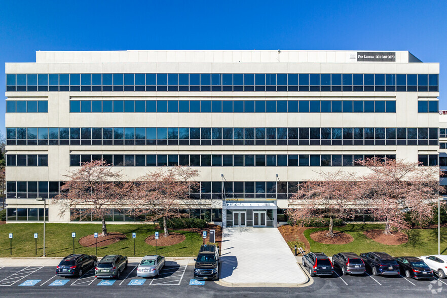 1801 Research Blvd, Rockville, MD for lease - Building Photo - Image 3 of 18