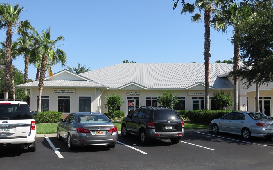 1515 Herbert St, Port Orange, FL 32129