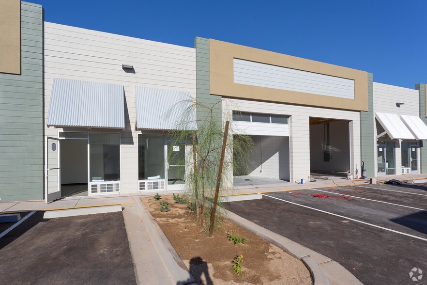 430 N Dysart Rd, Goodyear, AZ for lease - Building Photo - Image 3 of 6