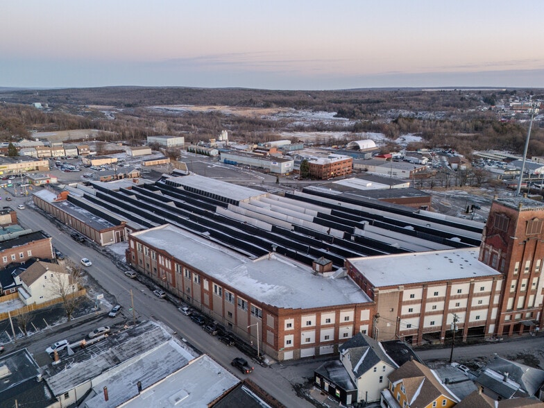 100 E Diamond Ave, Hazleton, PA for sale - Building Photo - Image 2 of 25