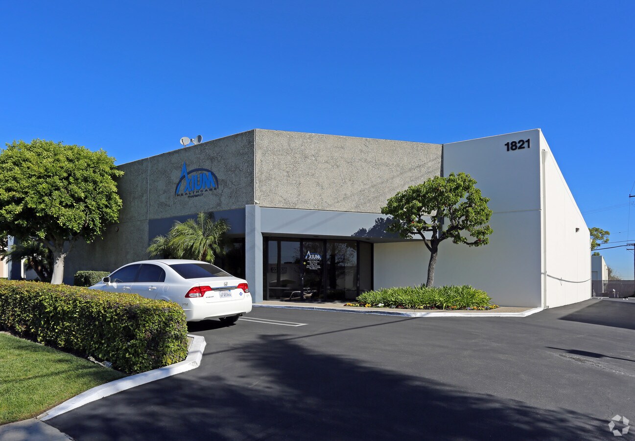 18111821 Kaiser Ave, Irvine, CA 92614