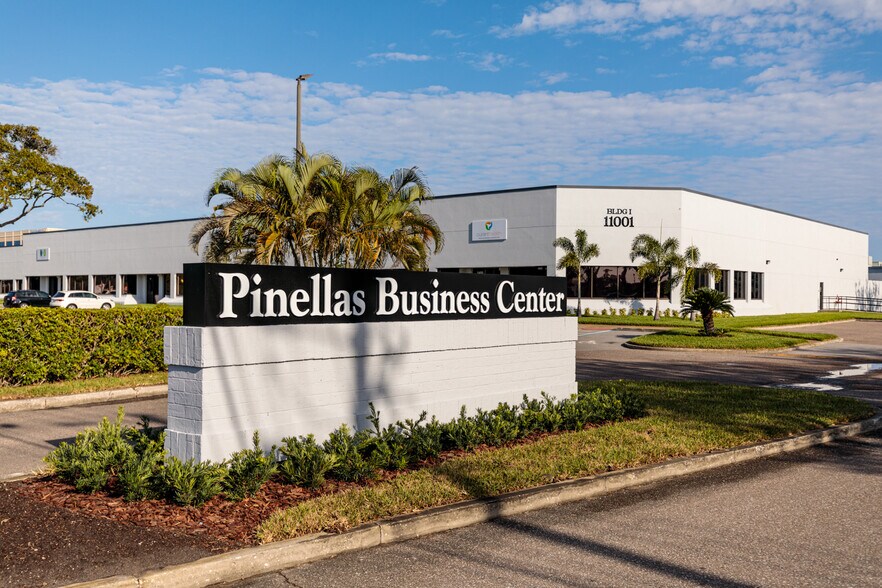 1000 112th Cir N, Saint Petersburg, FL for lease - Building Photo - Image 2 of 8