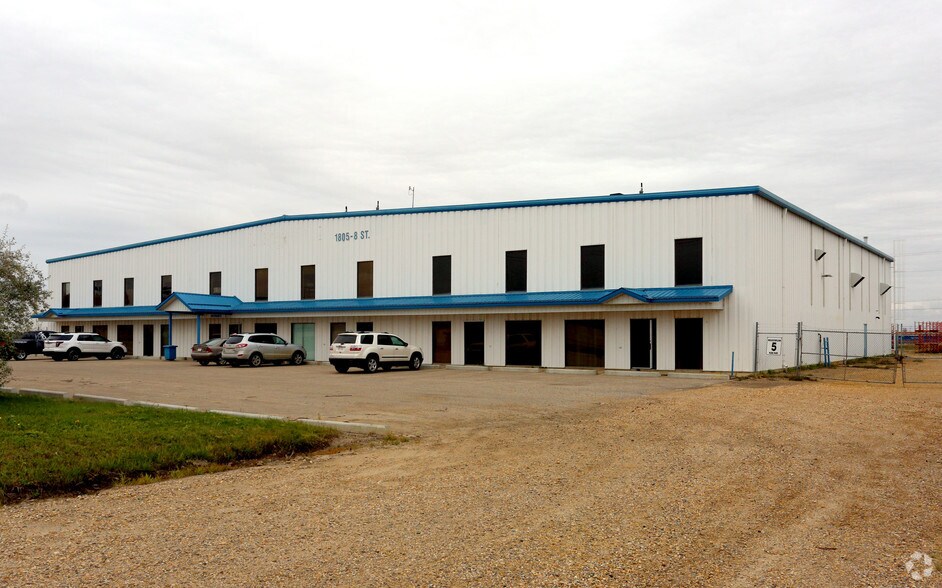 1805 8th St, Leduc County, AB T9E 7S8