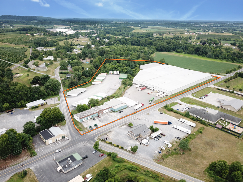 2105 Carlisle Rd, Aspers, PA for sale - Building Photo - Image 1 of 1