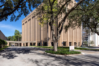 More details for 1900 St James Pl, Houston, TX - Office for Lease