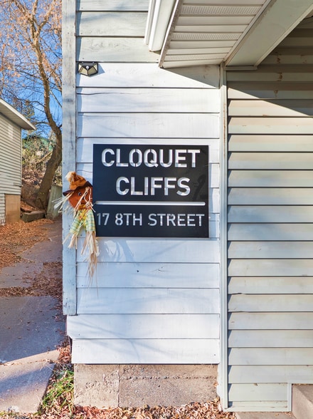 17 8th St, Cloquet, MN for sale - Building Photo - Image 2 of 9
