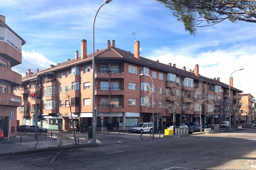 Calle Río Guadarrama, 10, Collado Villalba, Madrid for lease - Building Photo - Image 1 of 4