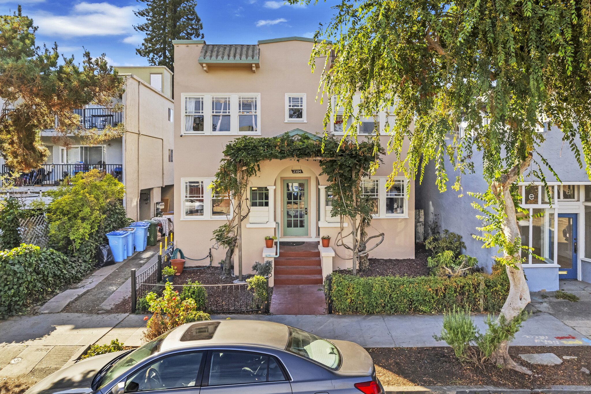 2304 Roosevelt Ave, Berkeley, CA for sale Primary Photo- Image 1 of 13