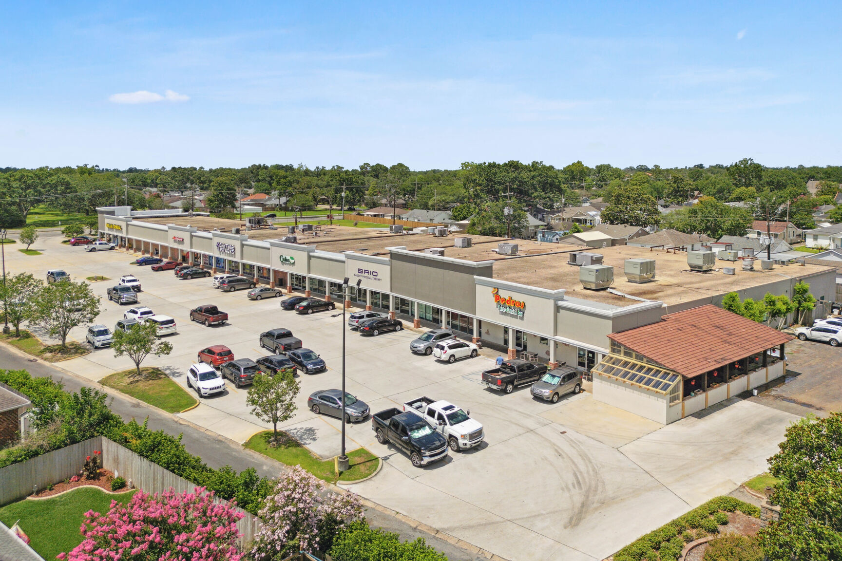 7335 Jefferson Hwy, Harahan, LA for lease Building Photo- Image 1 of 11