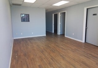 2100 S Great Southwest Pky, Grand Prairie, TX for lease Building Photo- Image 2 of 11