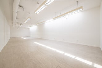 2842-2912 Colorado Ave, Santa Monica, CA for lease Interior Photo- Image 2 of 2