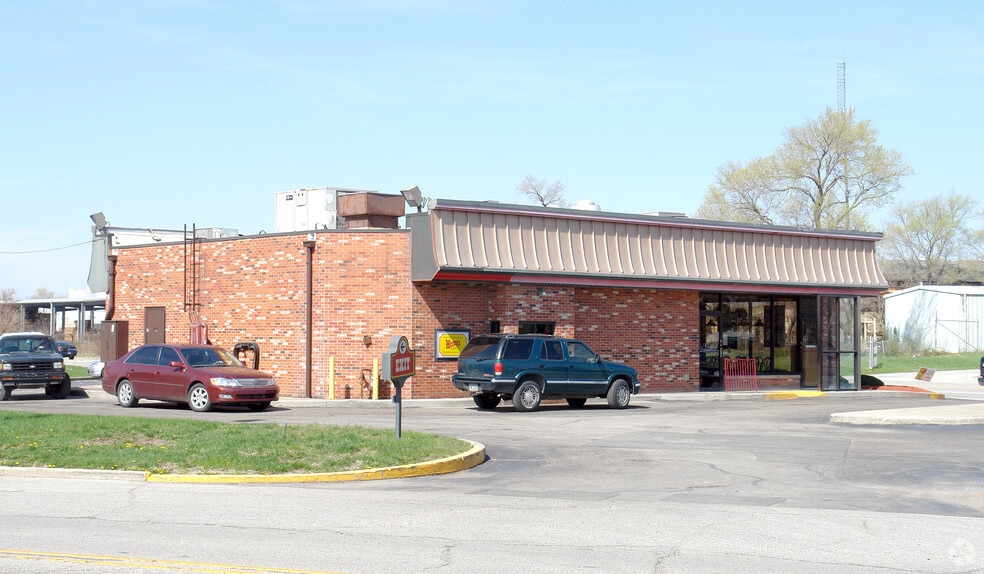 2903 W Mooresville Rd, Indianapolis, IN for lease - Primary Photo - Image 1 of 2