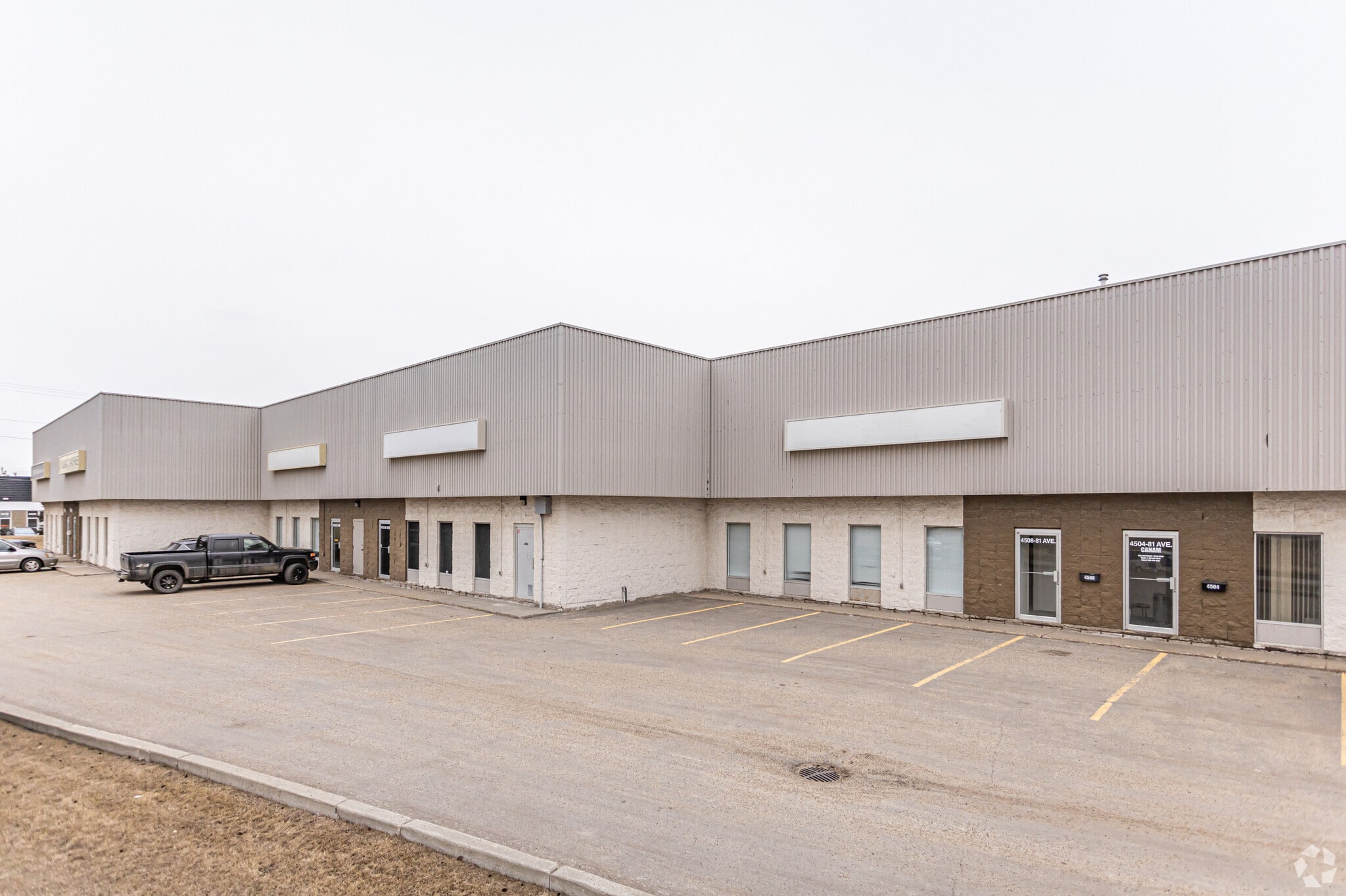 4516 81st Ave NW, Edmonton, AB for lease Primary Photo- Image 1 of 5