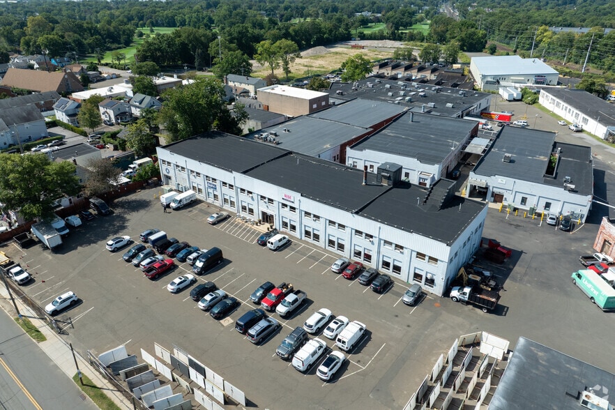 425 Fairfield Ave, Stamford, CT for lease - Aerial - Image 3 of 6