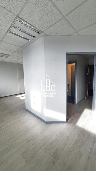 14 Boulevard François Blancho, Nantes for lease - Interior Photo - Image 3 of 6