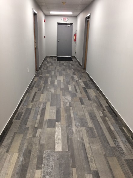 6620 Crain Hwy, La Plata, MD for lease - Interior Photo - Image 3 of 4