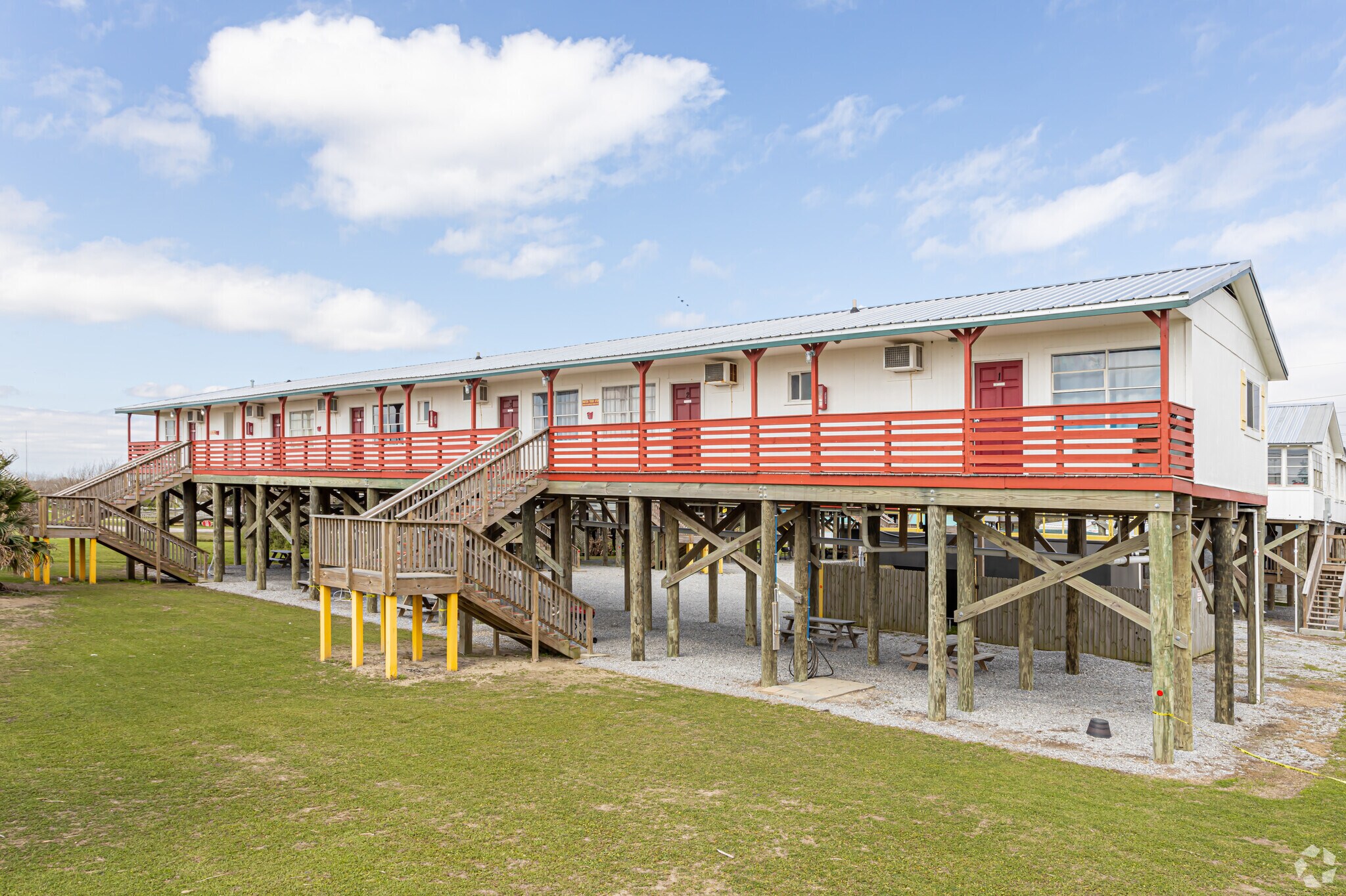 3046 Highway 1, Grand Isle, LA for sale Primary Photo- Image 1 of 1