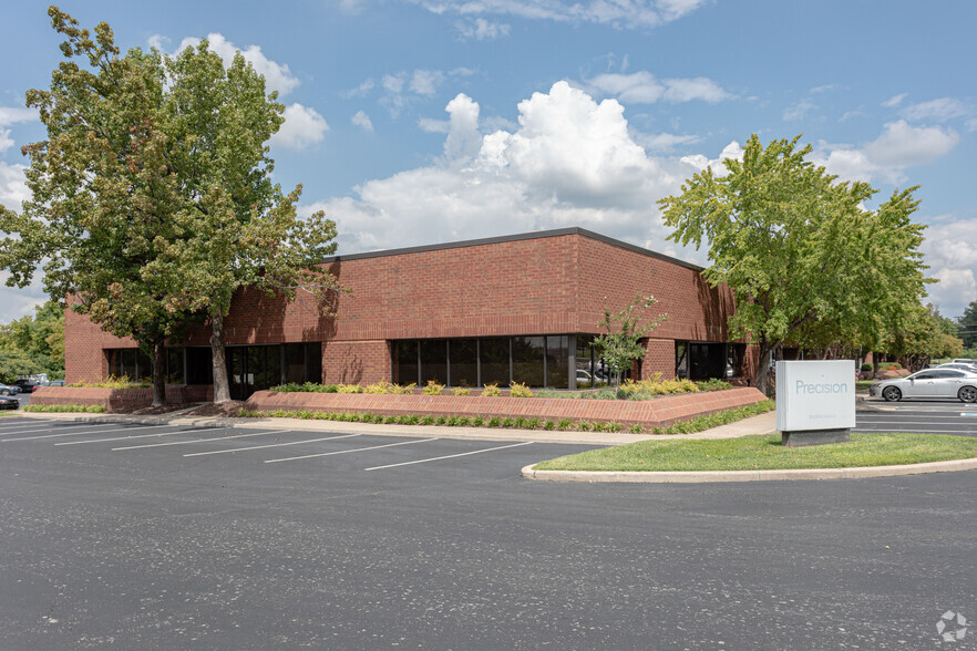 441 Donelson Pike, Nashville, TN for lease - Building Photo - Image 1 of 5