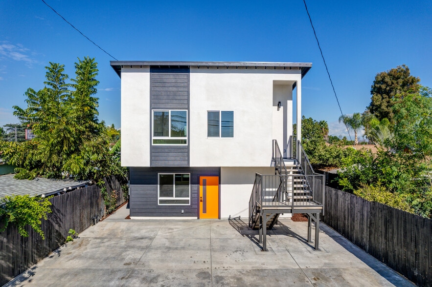 5822 Gage Ave, Bell Gardens, CA for sale - Building Photo - Image 2 of 45