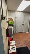 525-545 Main St, Laurel, MD for lease Interior Photo- Image 1 of 20
