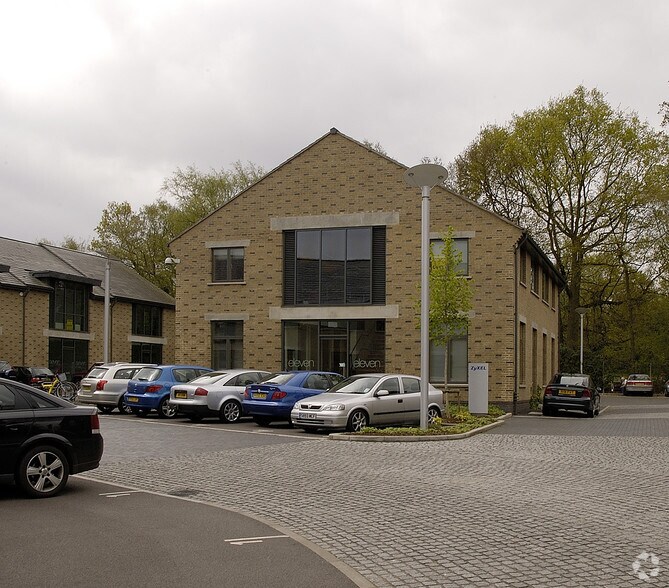 Eastern Rd, Bracknell for lease - Building Photo - Image 2 of 4
