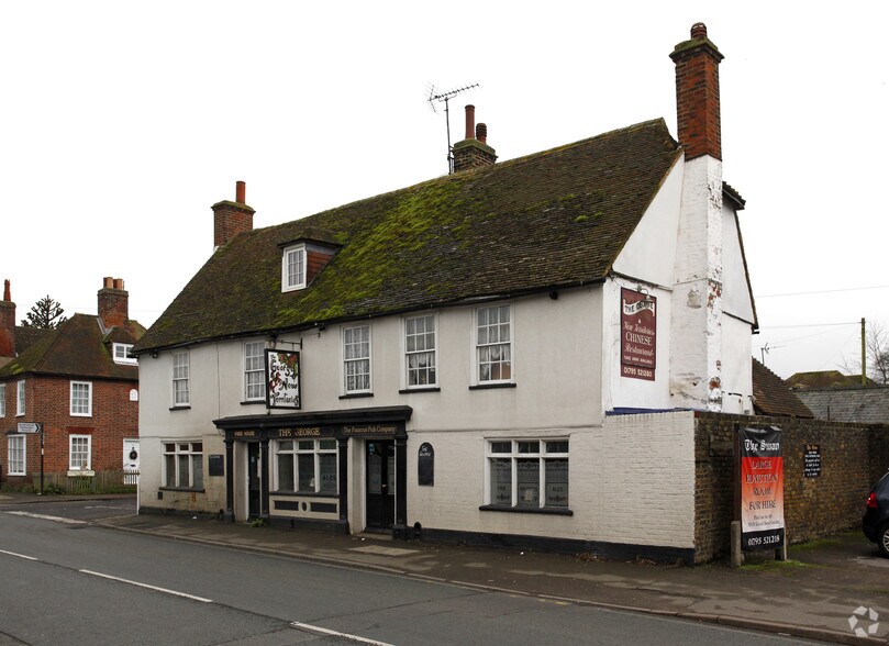 76 London Rd, Teynham for sale - Primary Photo - Image 1 of 1