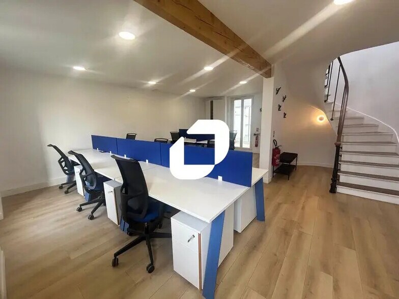 Office in Enghien-les-Bains for lease - Building Photo - Image 3 of 13