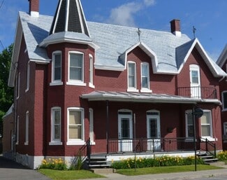 More details for 2356-2362 Rue Dessaulles, Saint-hyacinthe, QC - Office for Lease