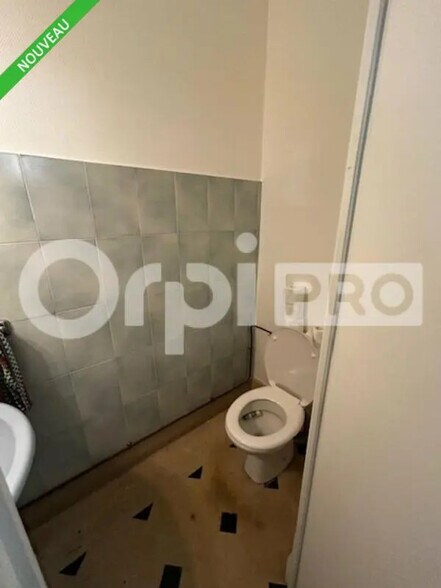 Office in Clermont for lease - Interior Photo - Image 3 of 5