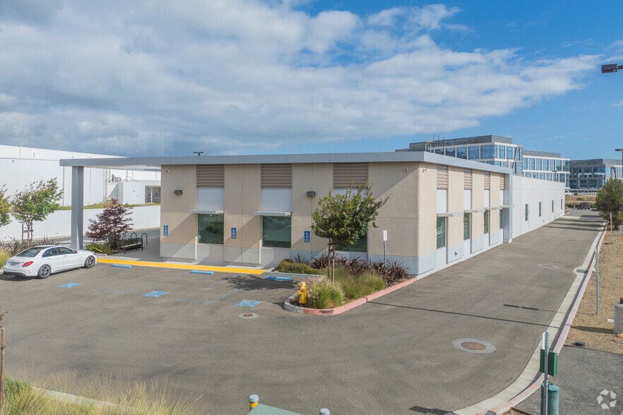 560 Eccles Ave, South San Francisco, CA for sale - Building Photo - Image 2 of 10