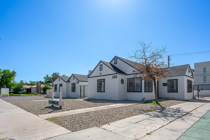 526 S 7th St, Las Vegas, NV for lease - Building Photo - Image 1 of 52