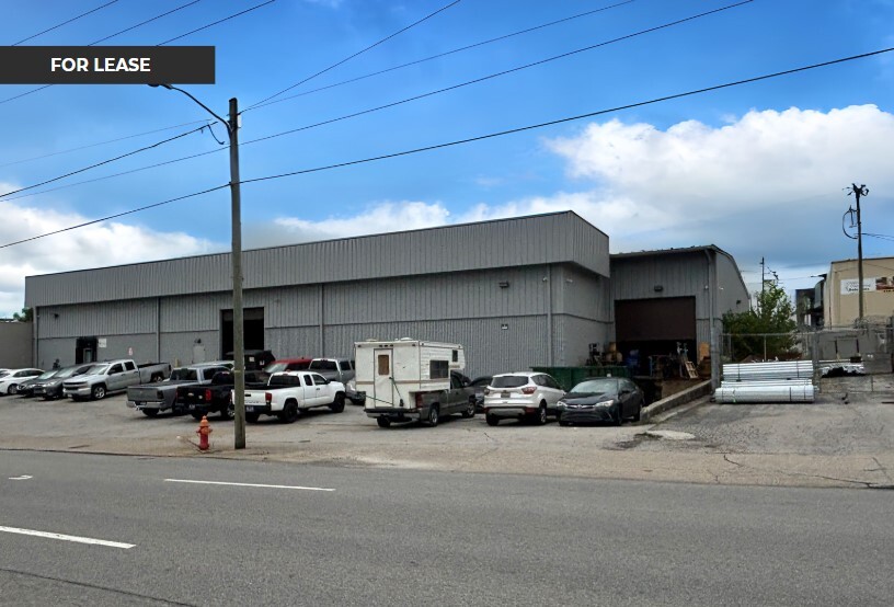 927 4th Ave S, Nashville, TN for lease - Building Photo - Image 1 of 8