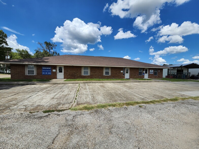 308 Belcher St, Cleveland, TX for sale - Building Photo - Image 3 of 7