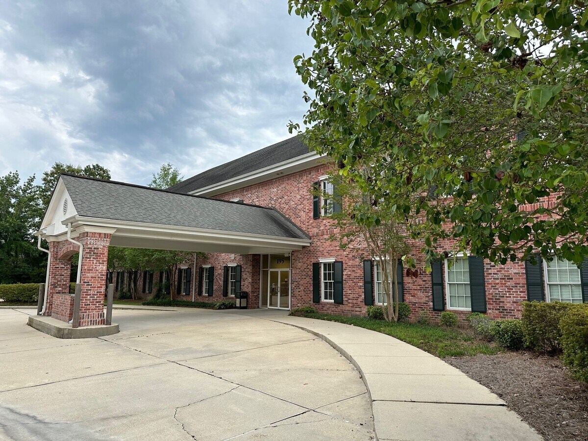 195 Highland Park Plaza Covington La 70433 195 Greenbrier Blvd, Covington, LA 70433 | LoopNet