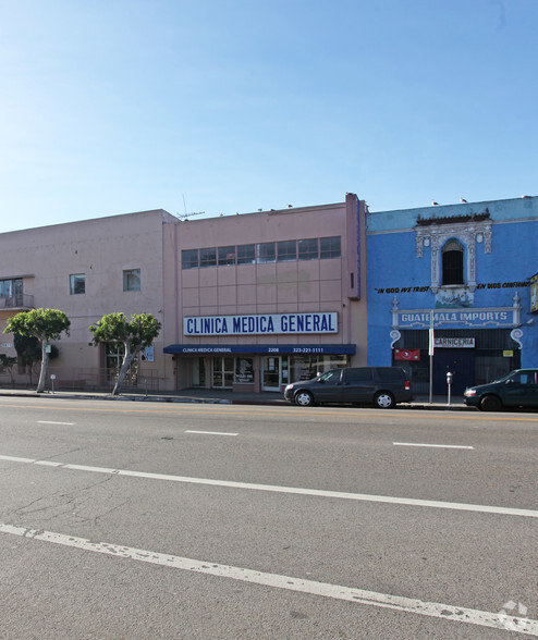 2208 W 7th St, Los Angeles, CA for lease - Building Photo - Image 1 of 1