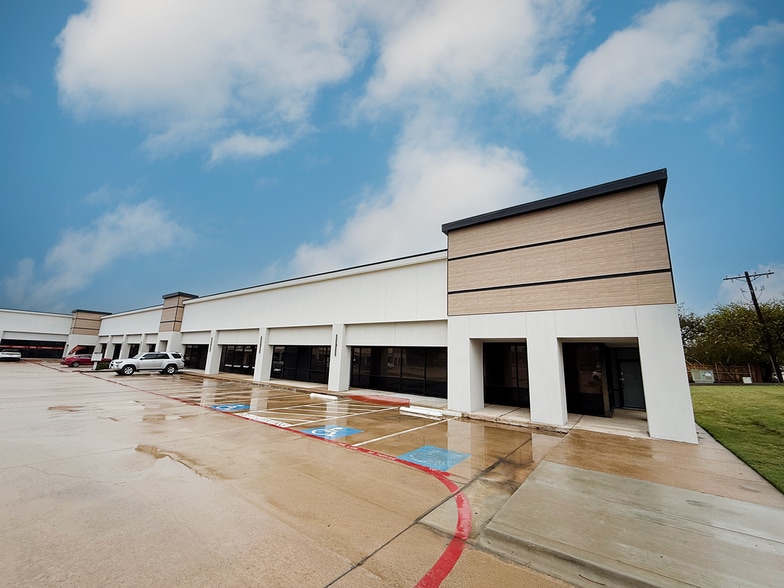 1800-1862 Justin Rd, Highland Village, TX for lease - Building Photo - Image 1 of 5